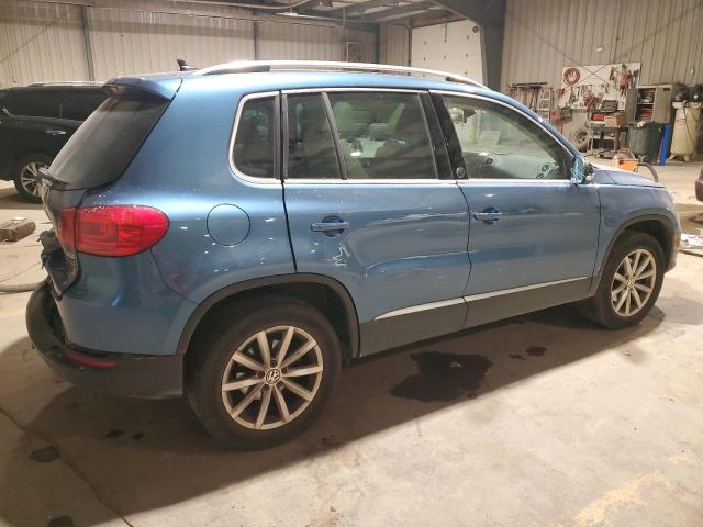 VIN WVGSV7AX8HK013010 2017 VOLKSWAGEN TIGUAN no.3