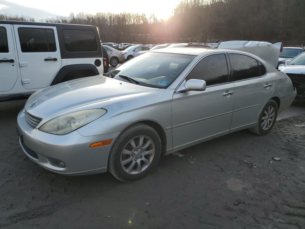 Lot #3052290619 2004 LEXUS ES 330