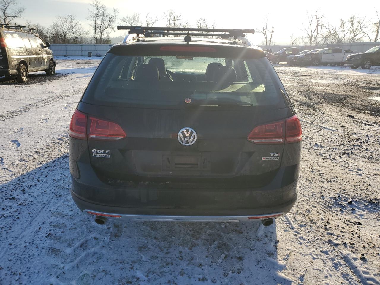 Lot #3033361820 2017 VOLKSWAGEN GOLF ALLTR