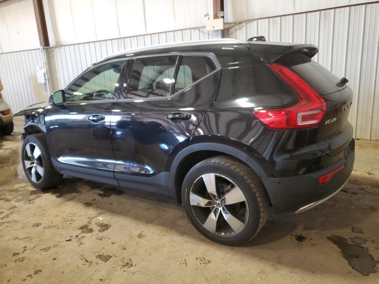 Lot #3050507113 2019 VOLVO XC40 T5 MO