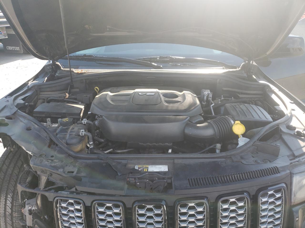 JEEP GRAND CHEROKEE LAREDO