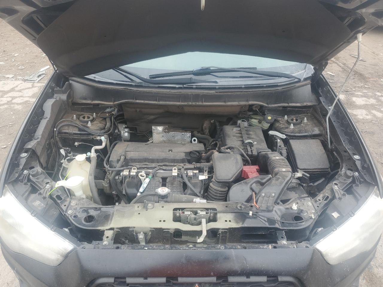 Mitsubishi Outlander 2015