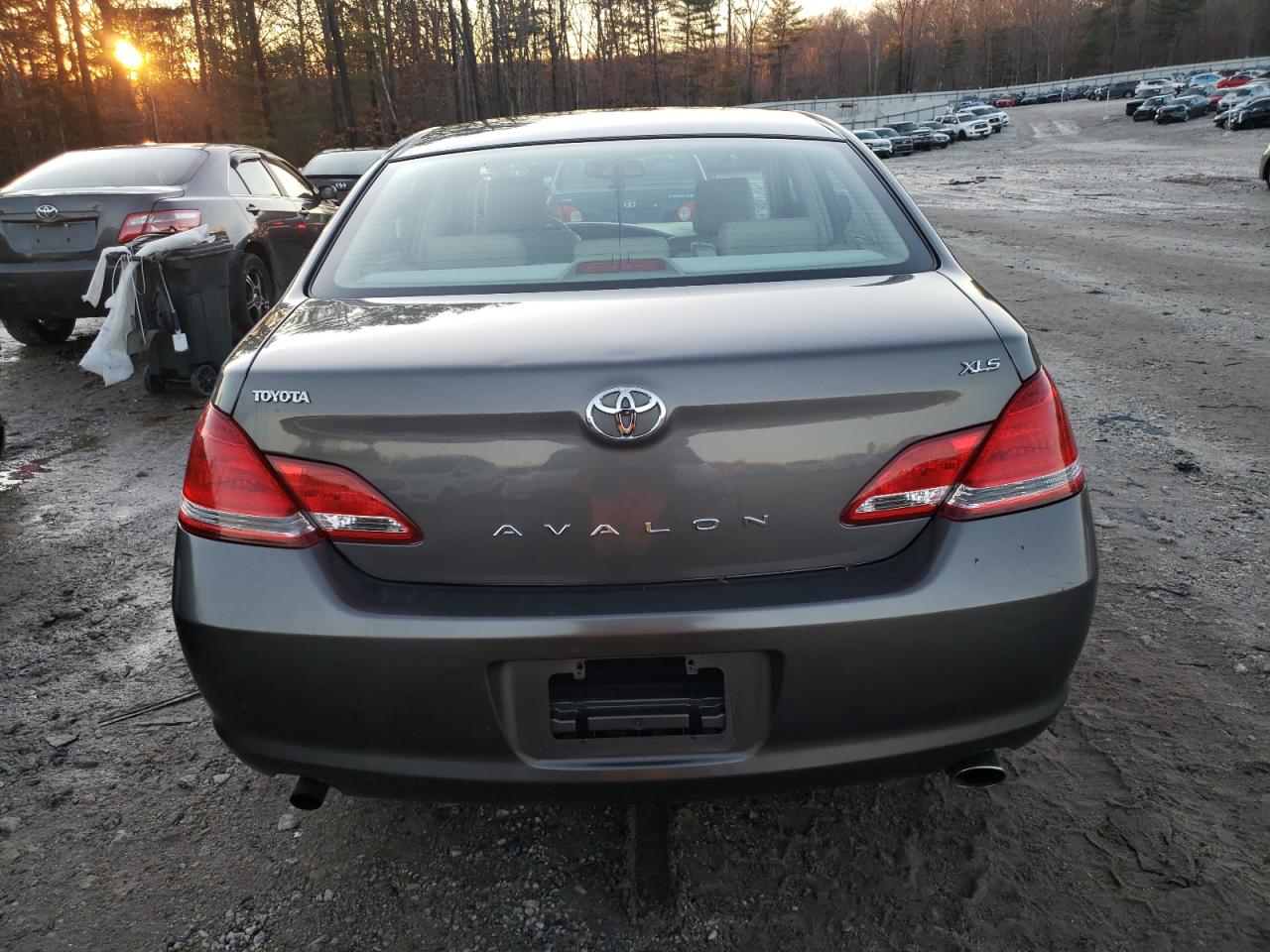 Lot #3049600696 2007 TOYOTA AVALON XL