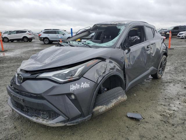 TOYOTA C-HR XLE 2020 gray  gas JTNKHMBXXL1087323 photo #1