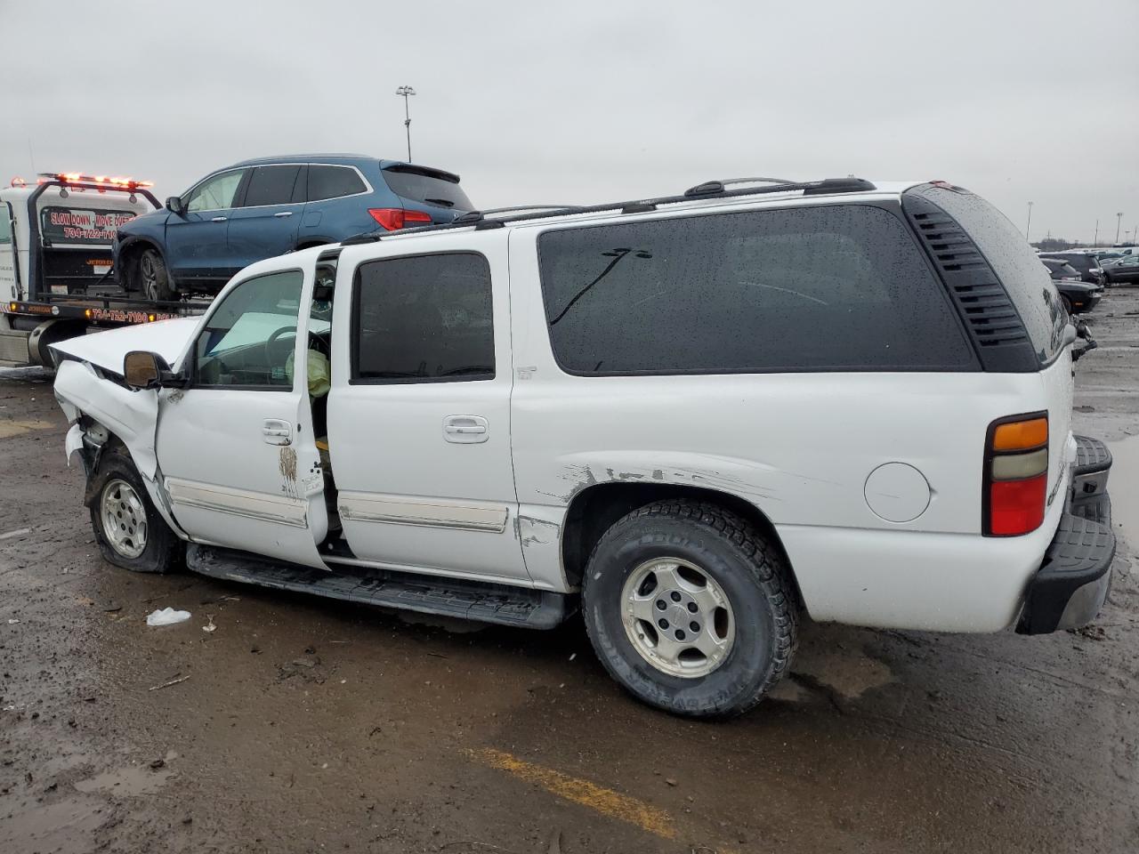 Lot #3034318111 2005 CHEVROLET SUBURBAN C