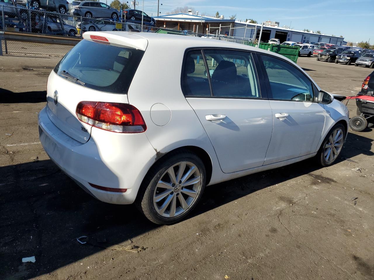 Lot #3026236259 2014 VOLKSWAGEN GOLF