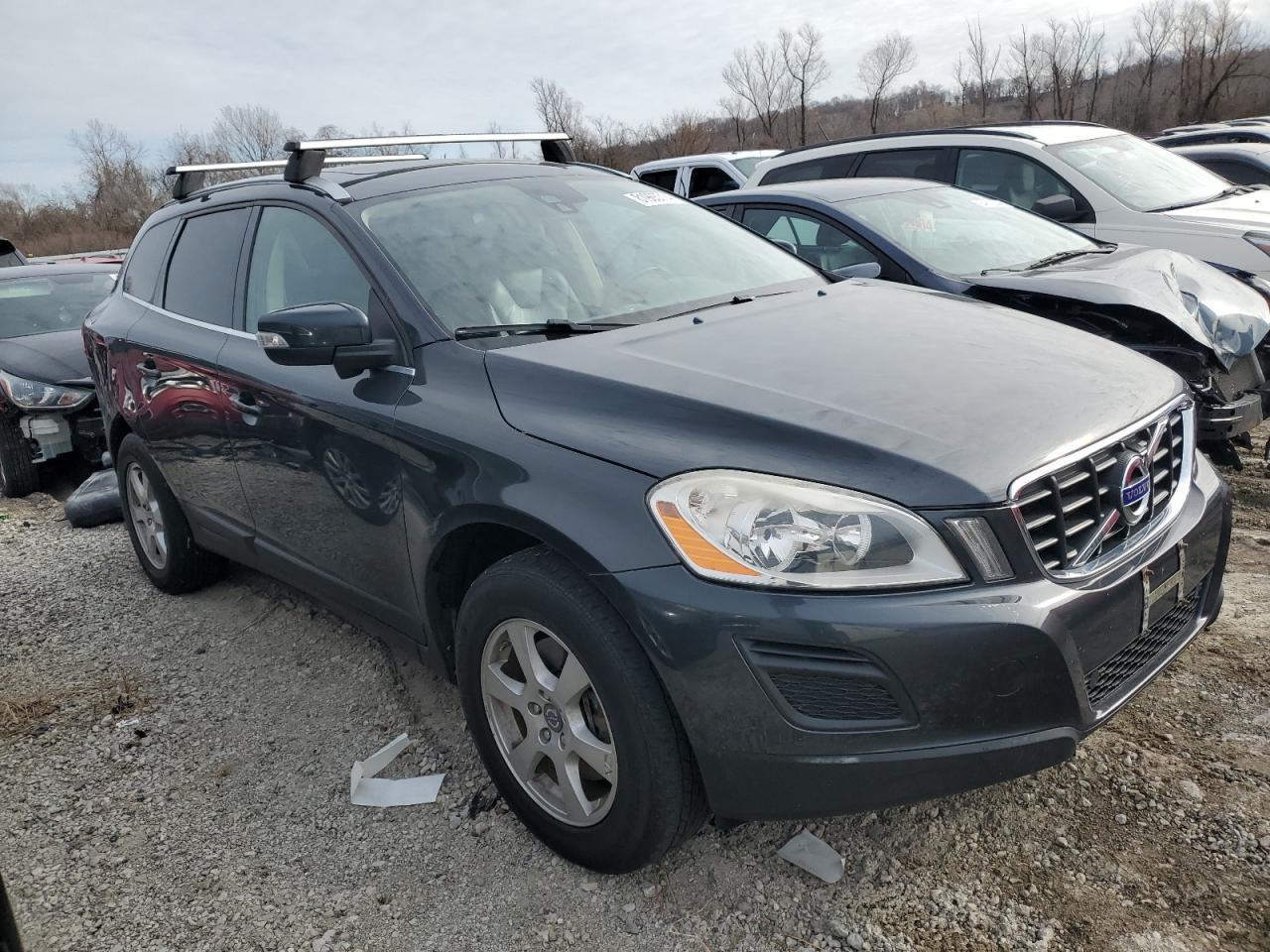 Lot #3028631913 2011 VOLVO XC60 3.2