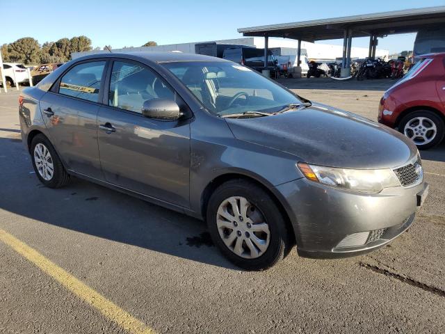 VIN KNAFU4A23D5731906 2013 KIA FORTE no.4