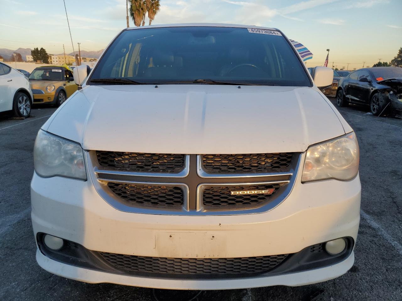 Lot #3030427514 2018 DODGE GRAND CARA