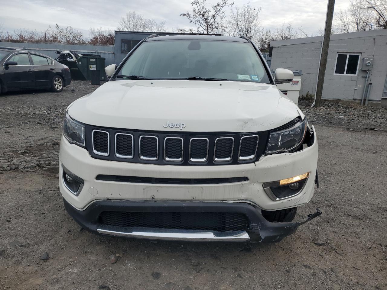 Lot #3033235827 2020 JEEP COMPASS LI