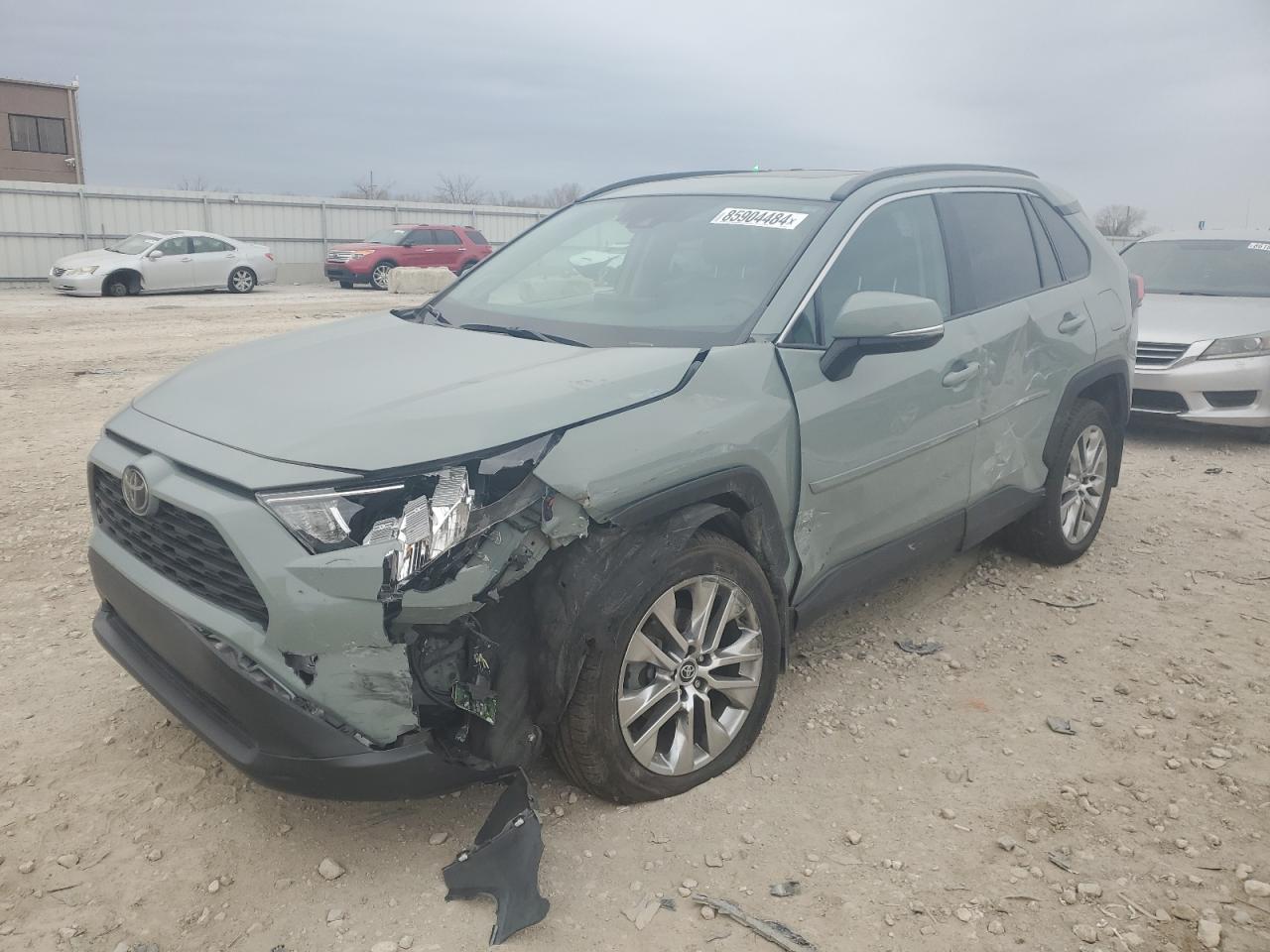  Salvage Toyota RAV4