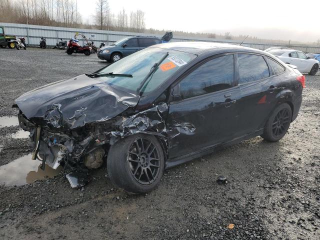 VIN 1FADP3F2XGL230733 2016 FORD FOCUS no.1