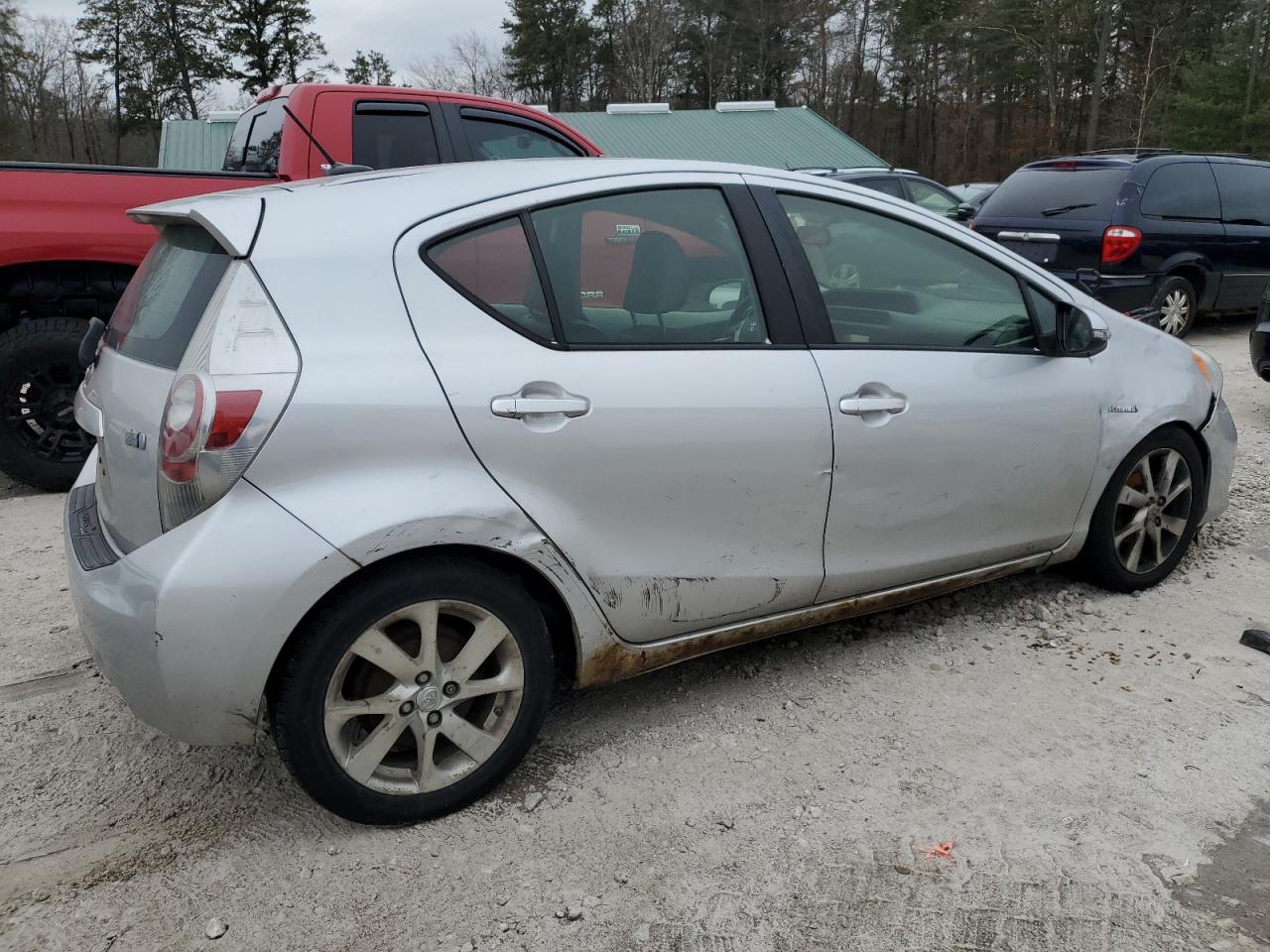 Lot #3033121008 2012 TOYOTA PRIUS C