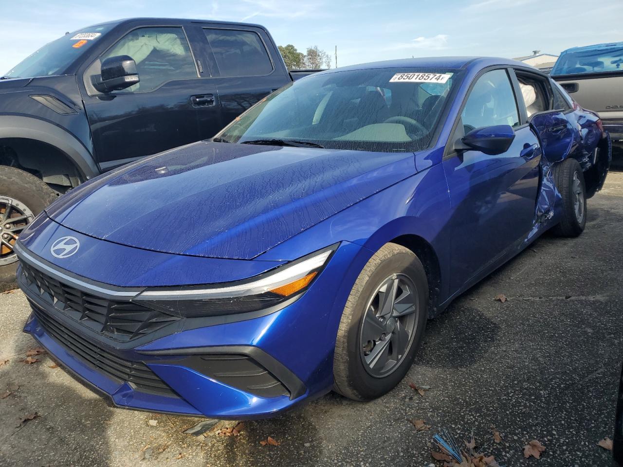 HYUNDAI ELANTRA SE