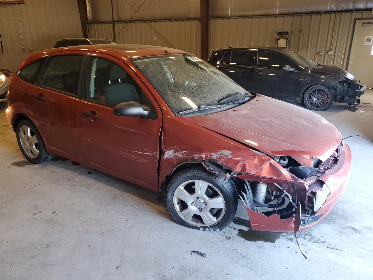 Lot #3029708076 2005 FORD FOCUS ZX5