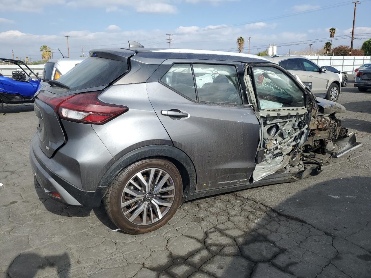 Lot #3048246765 2021 NISSAN KICKS SV