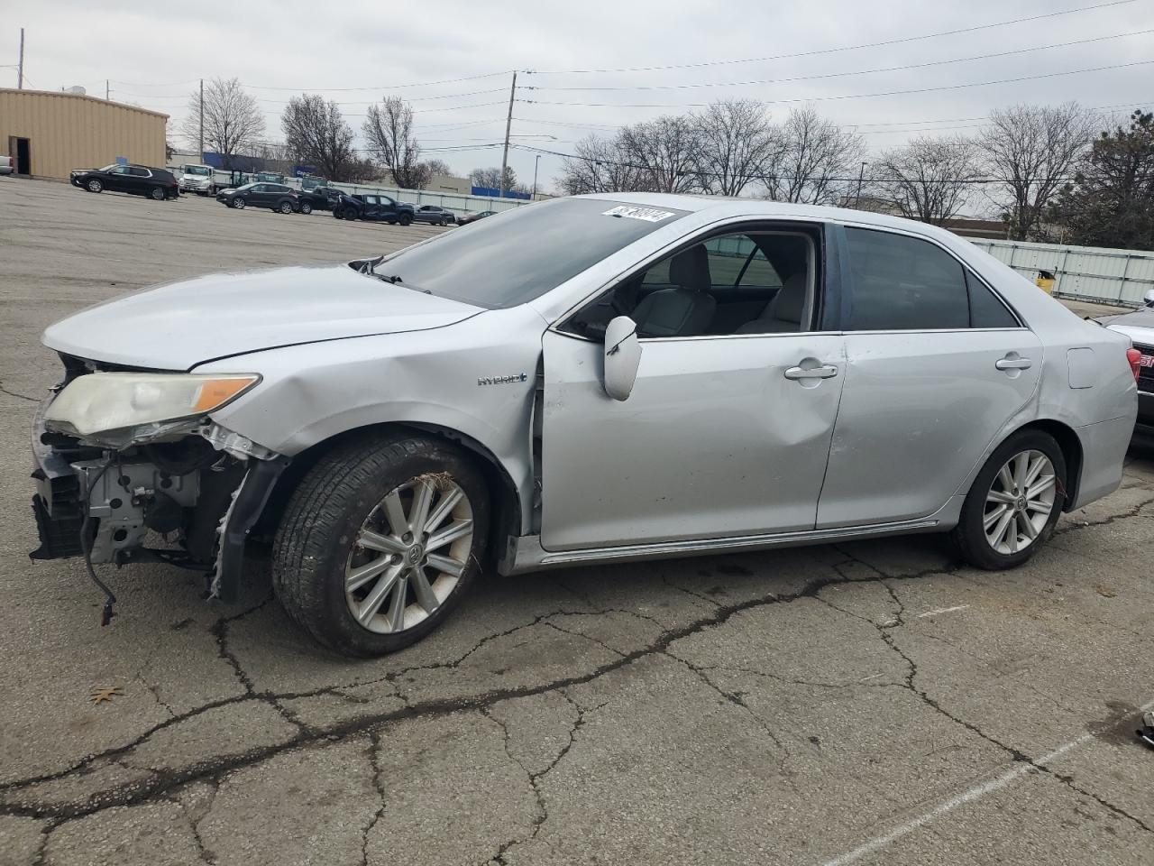 Lot #3029466749 2013 TOYOTA CAMRY HYBR