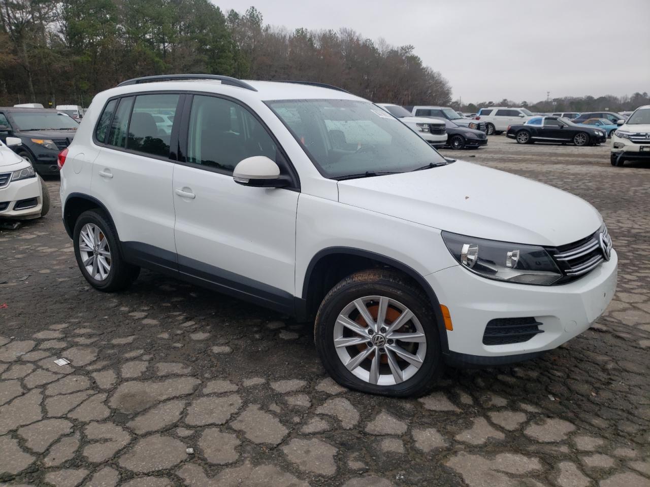 Lot #3037756299 2017 VOLKSWAGEN TIGUAN S