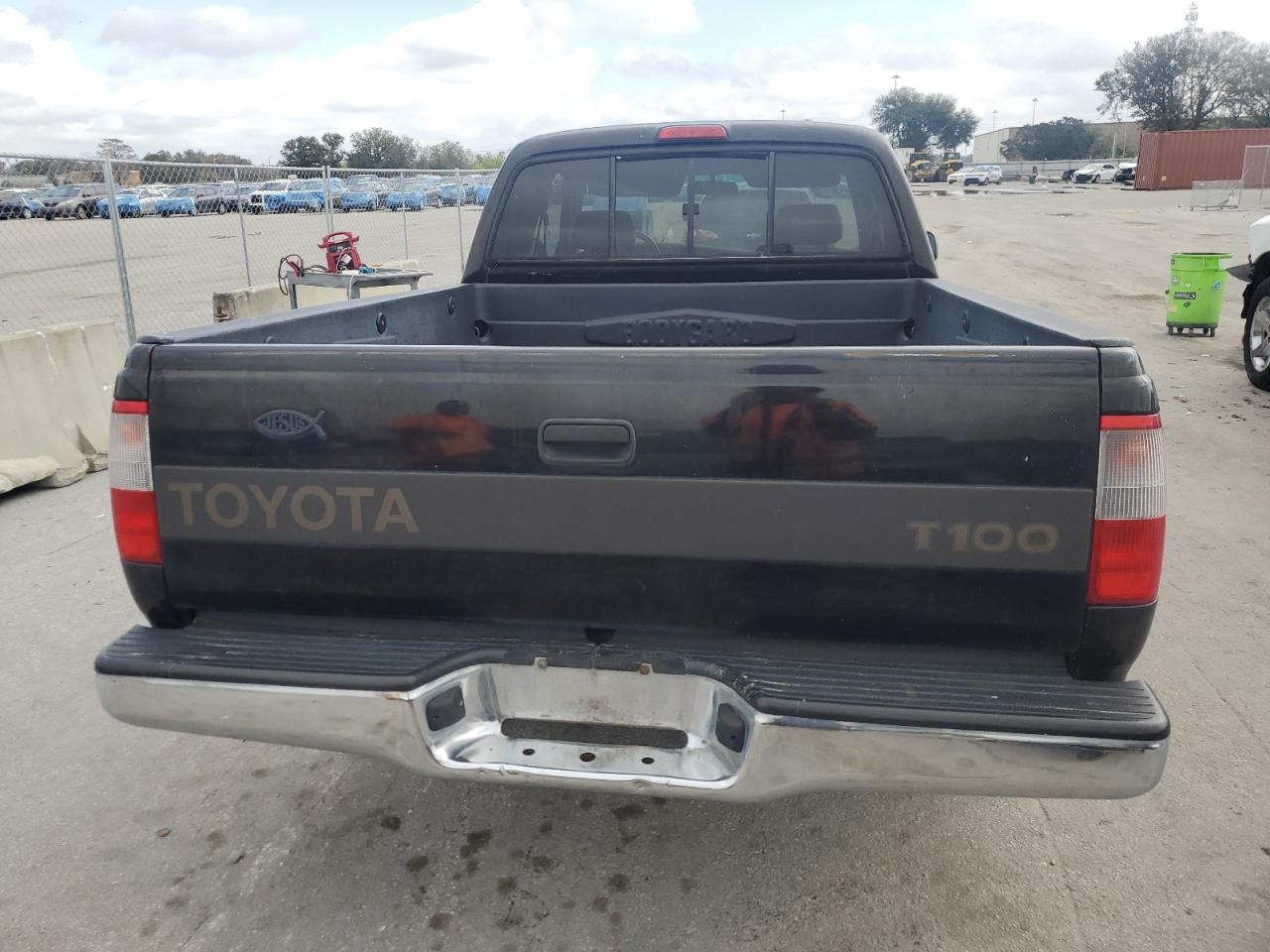 Lot #3041792430 1997 TOYOTA T100 XTRAC