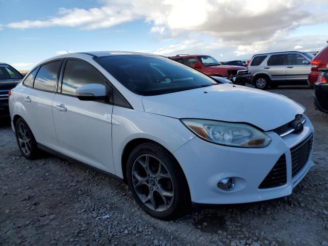 VIN 1FADP3F2XDL325935 2013 FORD FOCUS no.4