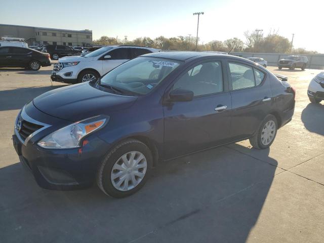 VIN 3N1CN7AP5JL833772 2018 NISSAN VERSA no.1