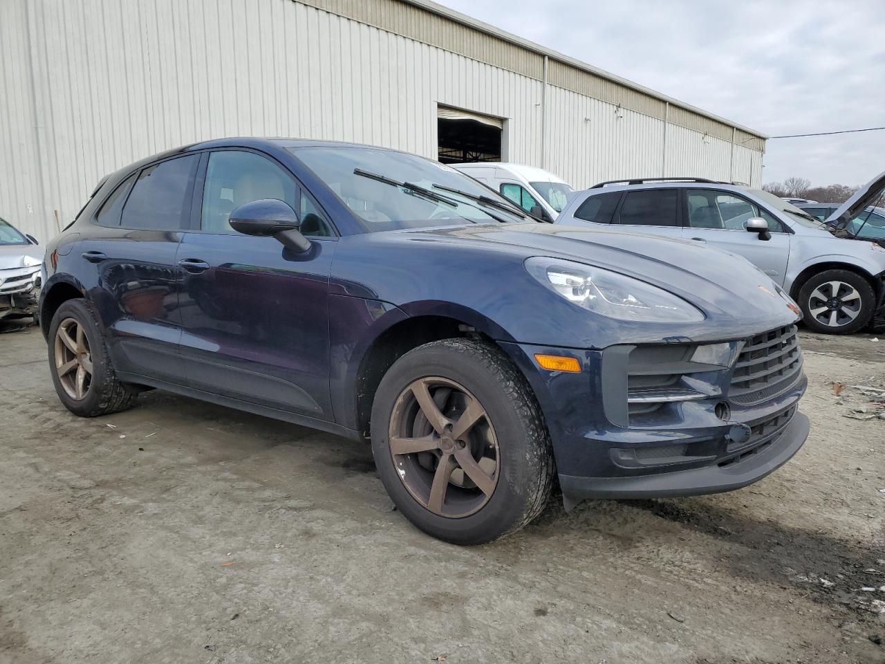 Lot #3045881638 2021 PORSCHE MACAN