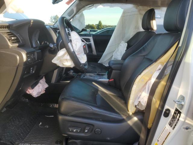 2020 TOYOTA 4RUNNER SR - JTEBU5JR9L5759904