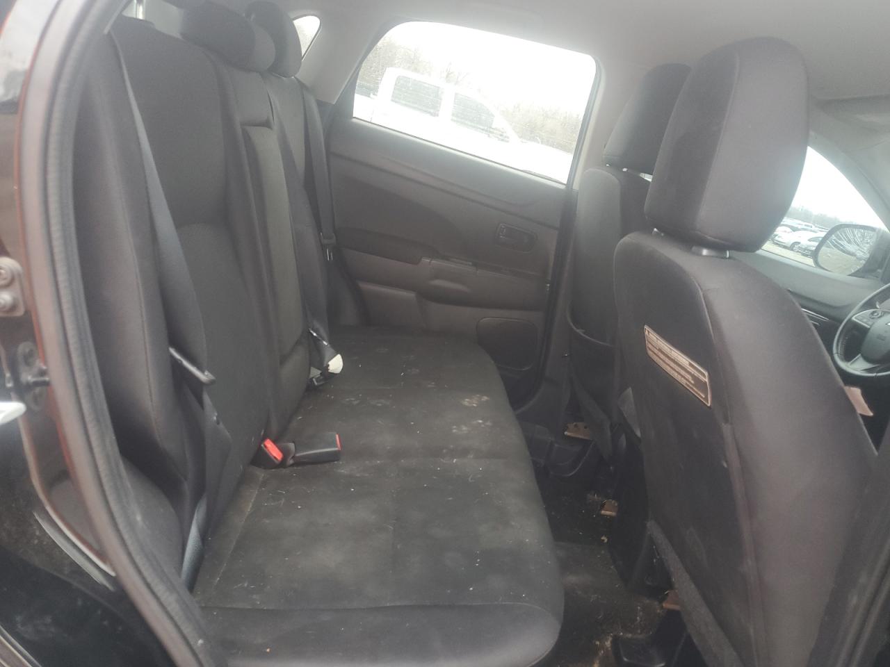 Mitsubishi Outlander 2015