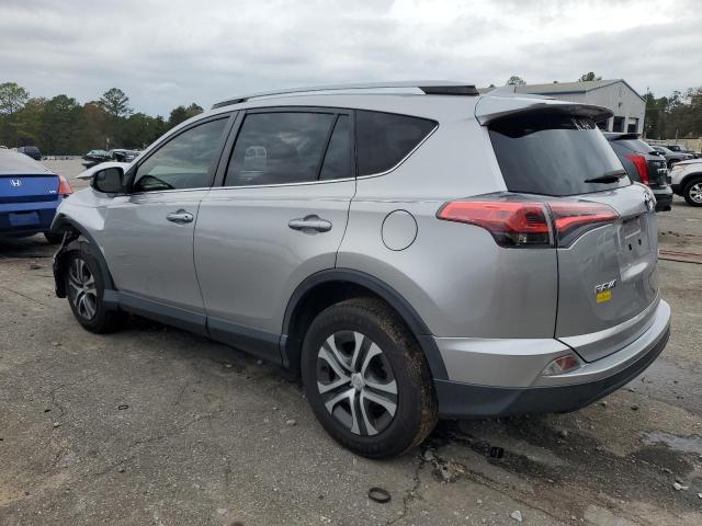 2018 TOYOTA RAV4 LE - JTMZFREV2JJ199093