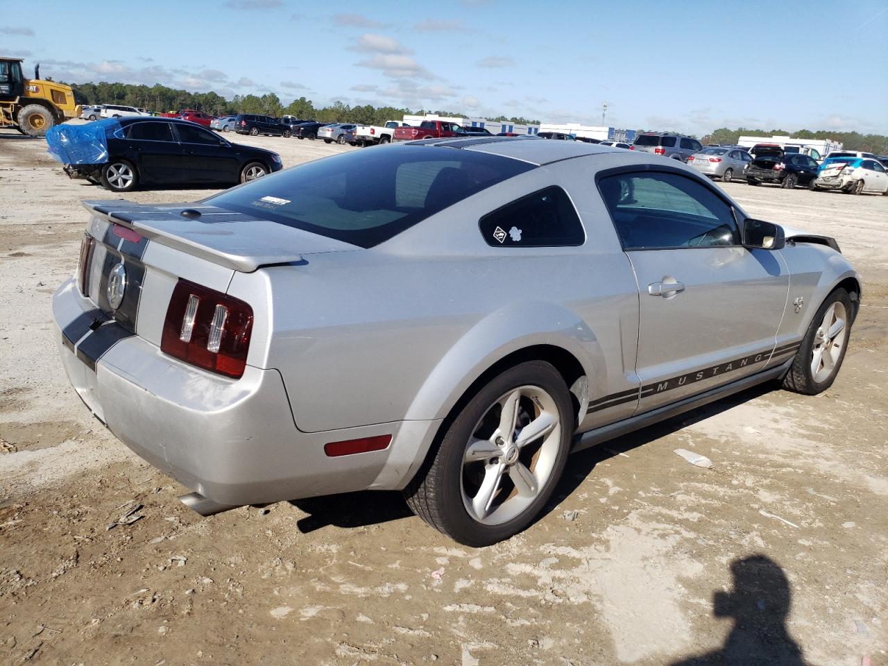 Lot #3030756103 2009 FORD MUSTANG