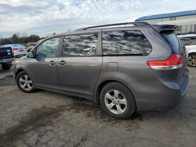 TOYOTA SIENNA LE 2014 gray  gas 5TDKK3DC3ES461206 photo #3