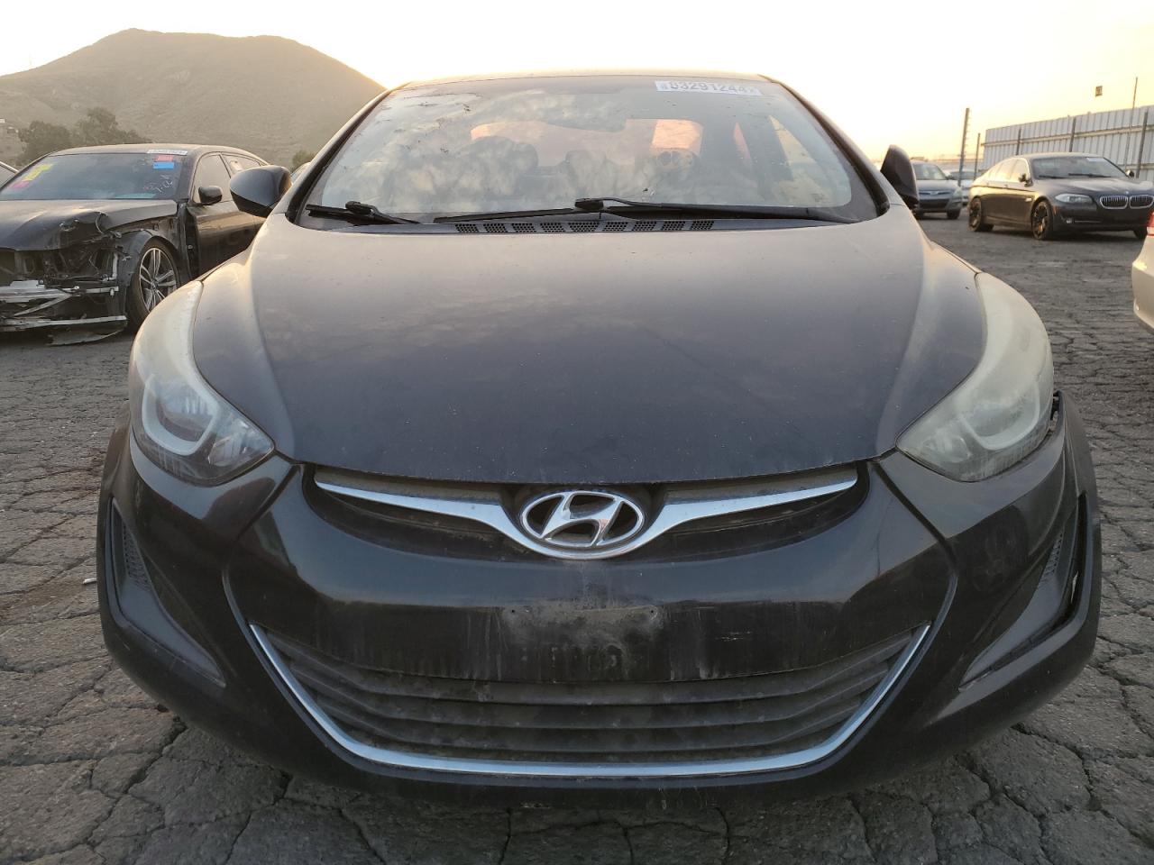 Lot #3048461887 2016 HYUNDAI ELANTRA SE