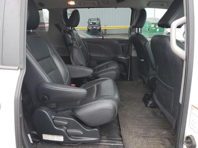 2019 TOYOTA SIENNA SE 5TDXZ3DCXKS985451
