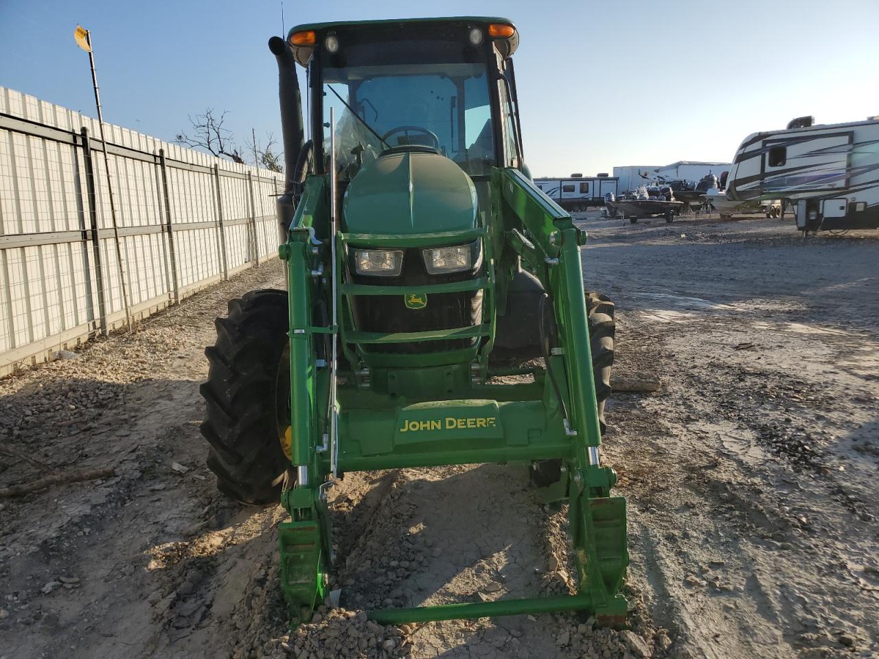 Lot #3041831407 2022 JOHN DEERE 5090GN