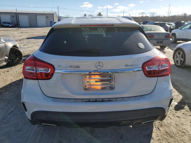 2018 MERCEDES-BENZ GLA 250 4M - WDCTG4GB3JJ406352