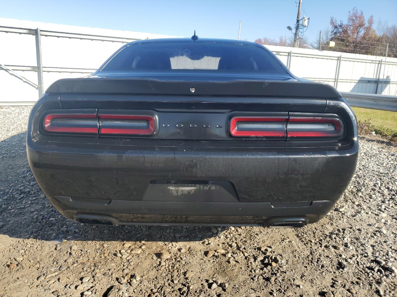 Lot #3036940723 2017 DODGE CHALLENGER