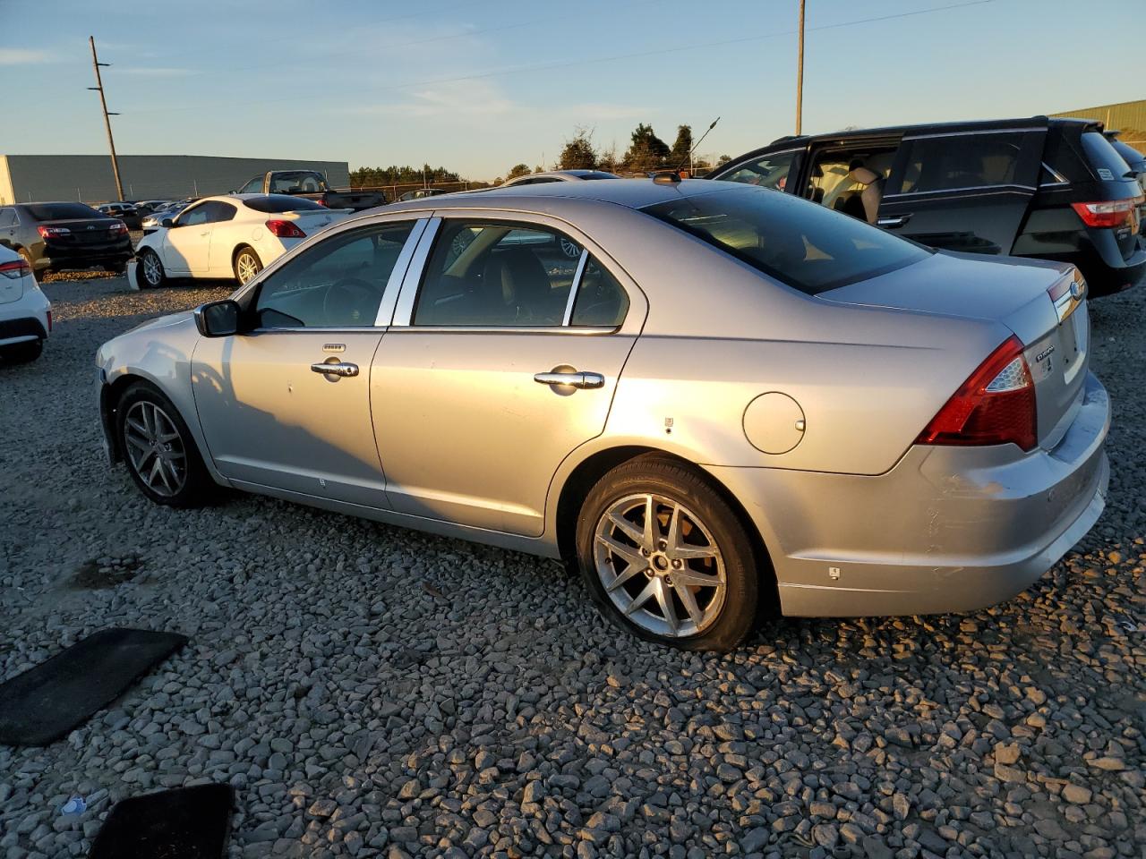 Lot #3030700098 2012 FORD FUSION SEL