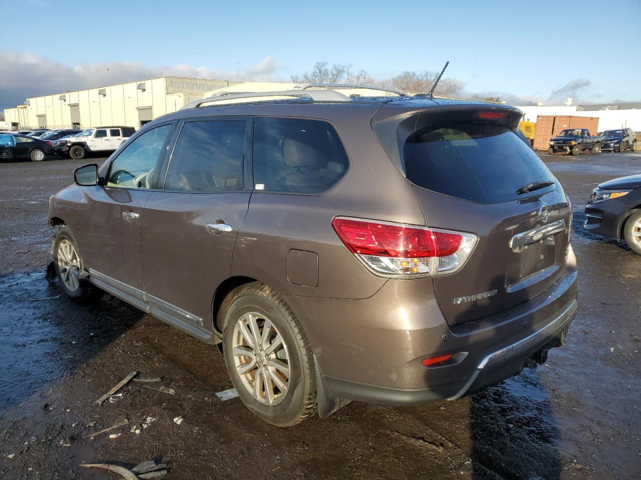 Lot #3033010986 2015 NISSAN PATHFINDER