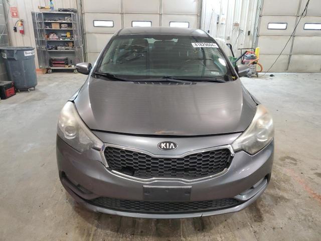 VIN KNAFX4A81F5304285 2015 KIA FORTE no.5