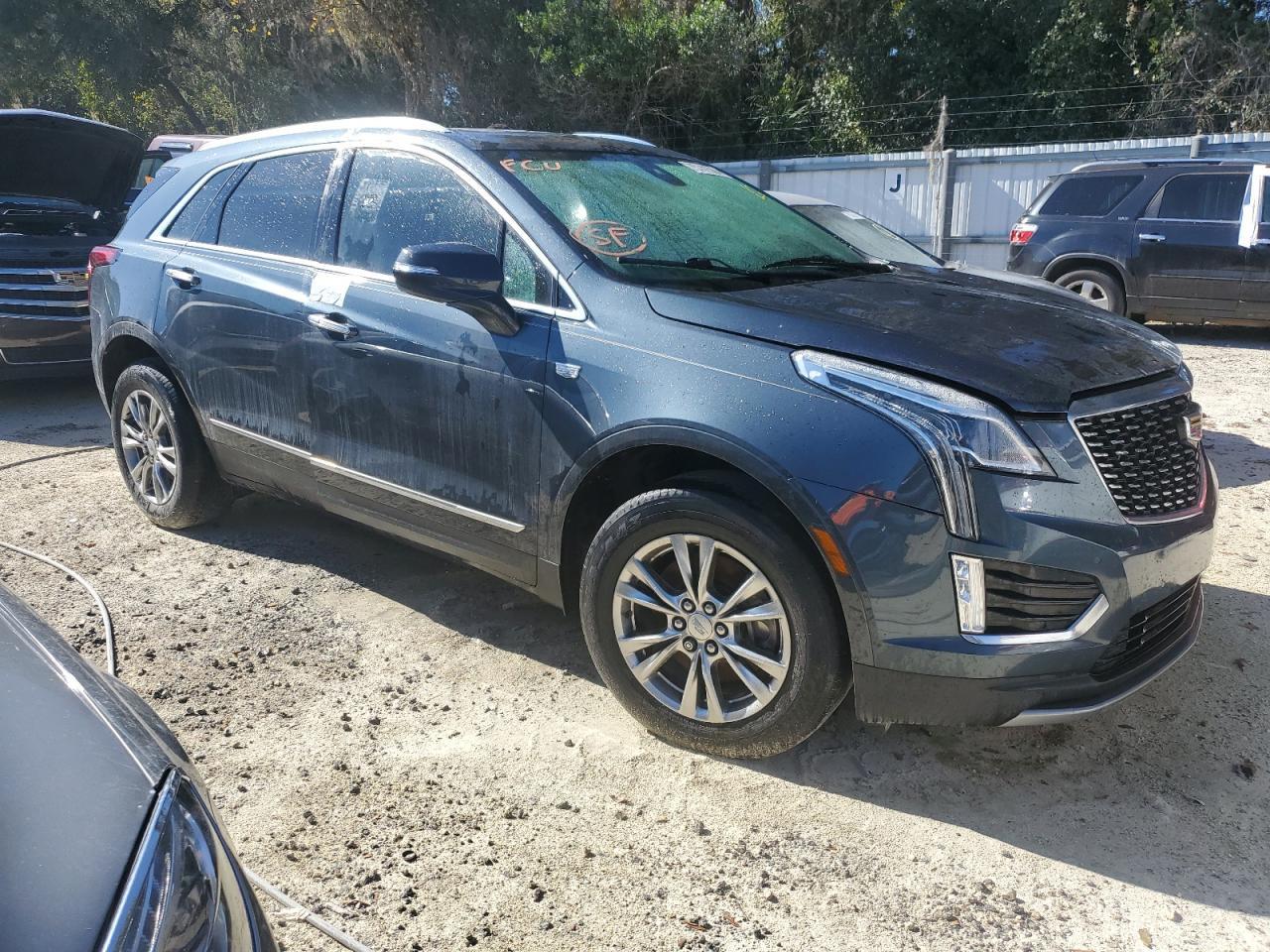 Lot #3028578915 2020 CADILLAC XT5 PREMIU