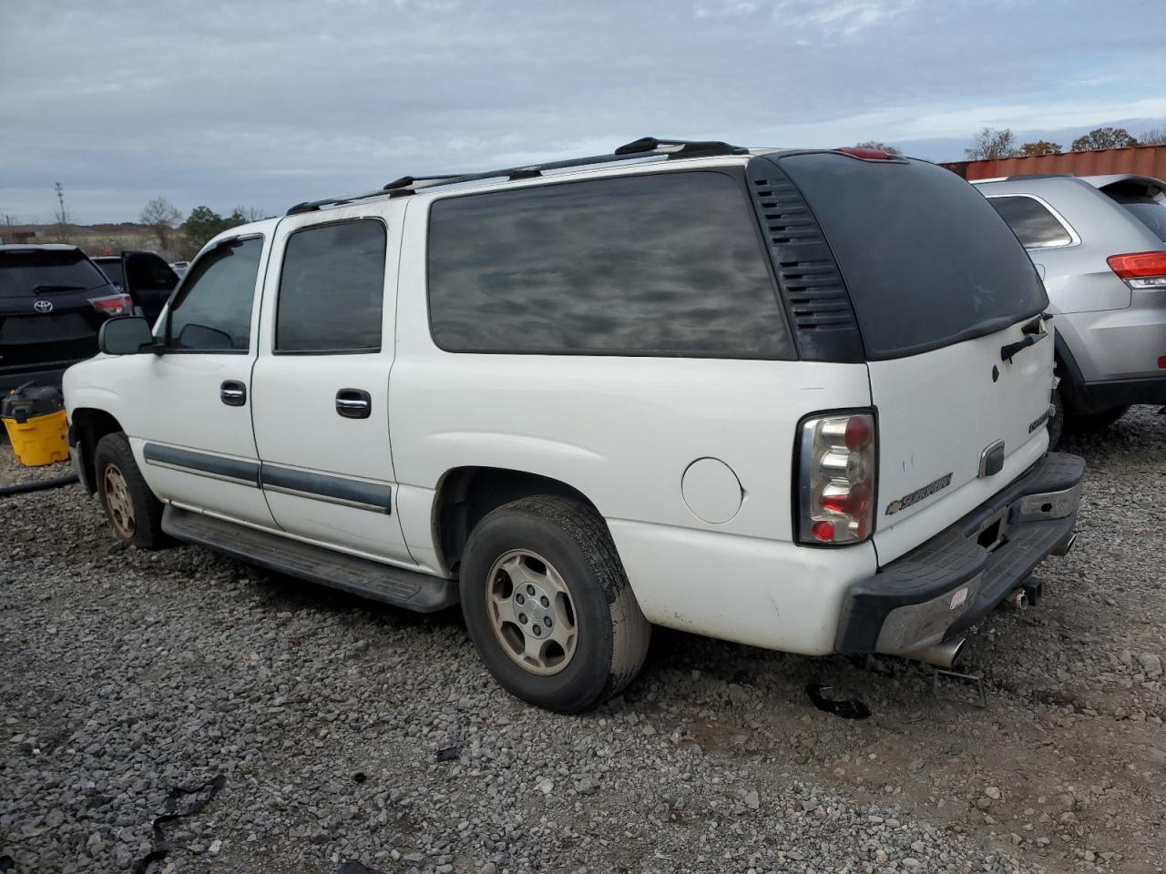 Lot #3030504468 2004 CHEVROLET SUBURBAN C