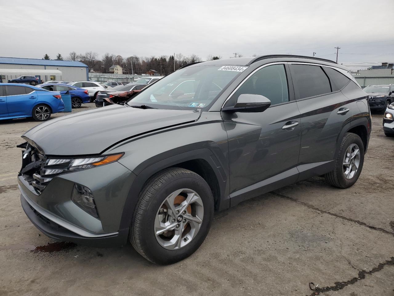  Salvage Hyundai TUCSON