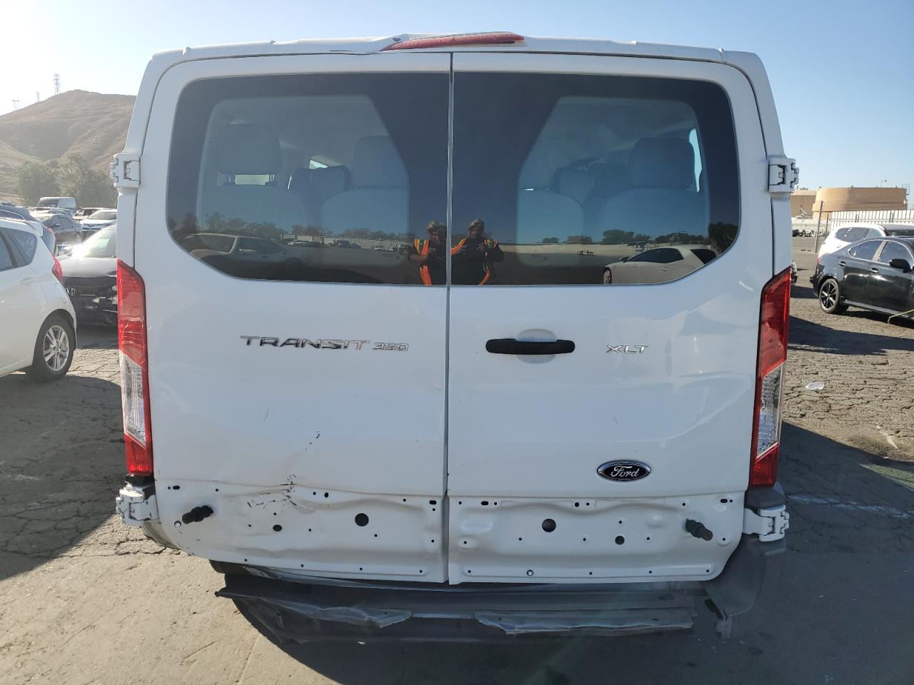 Lot #3036922745 2015 FORD TRANSIT T-