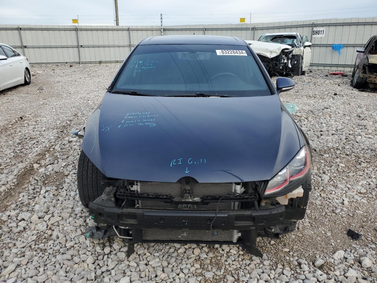 Lot #3030696130 2018 VOLKSWAGEN GTI S/SE