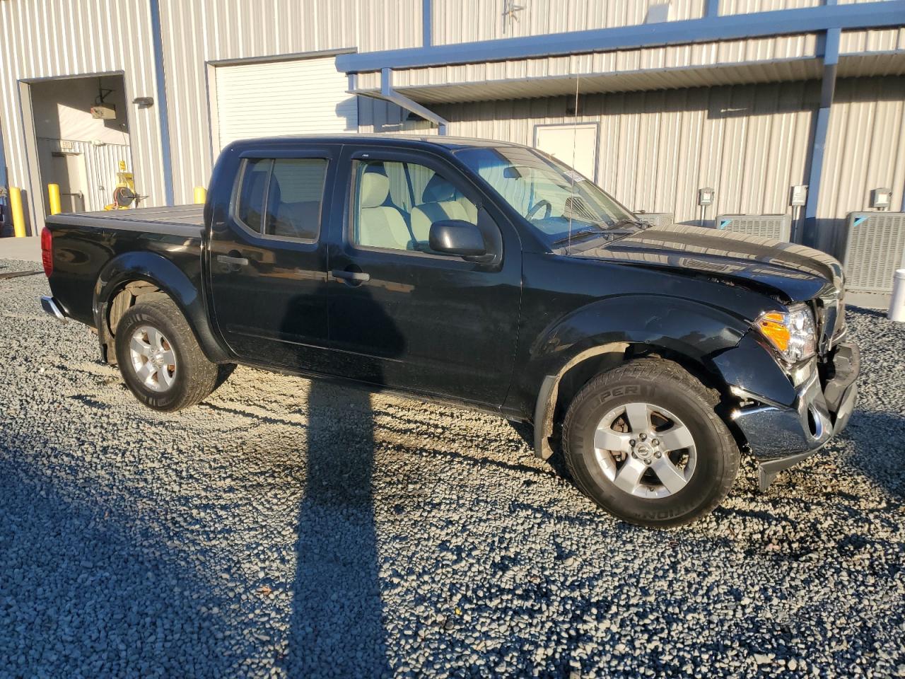 Lot #3026100099 2011 NISSAN FRONTIER S