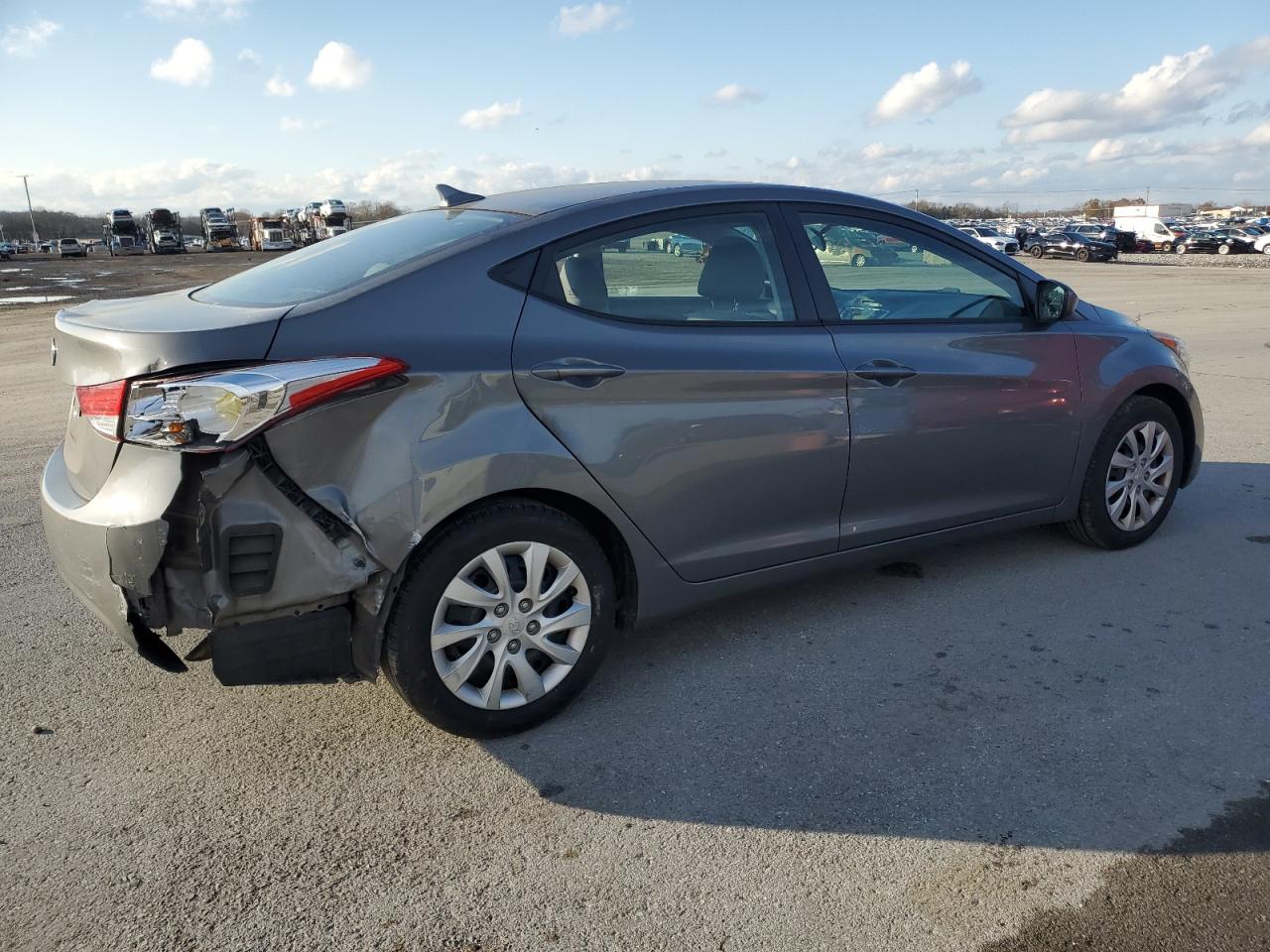 Lot #3027047832 2013 HYUNDAI ELANTRA GL