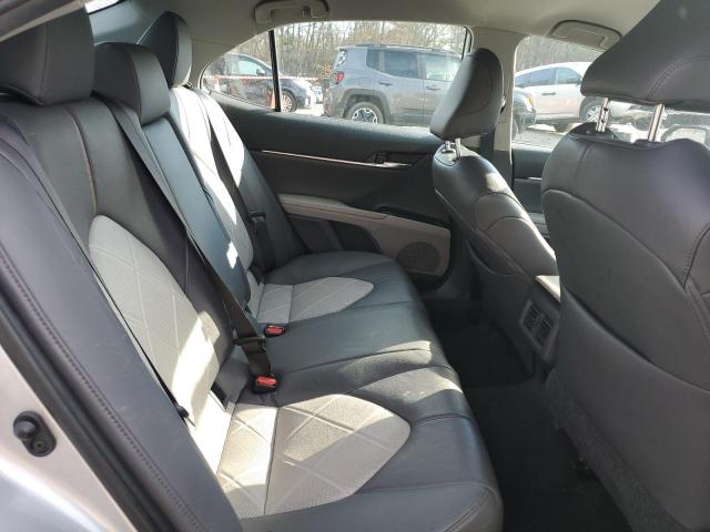 2019 TOYOTA CAMRY HYBR - 4T1B21HK6KU520810