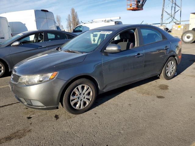 VIN KNAFU4A23D5731906 2013 KIA FORTE no.1