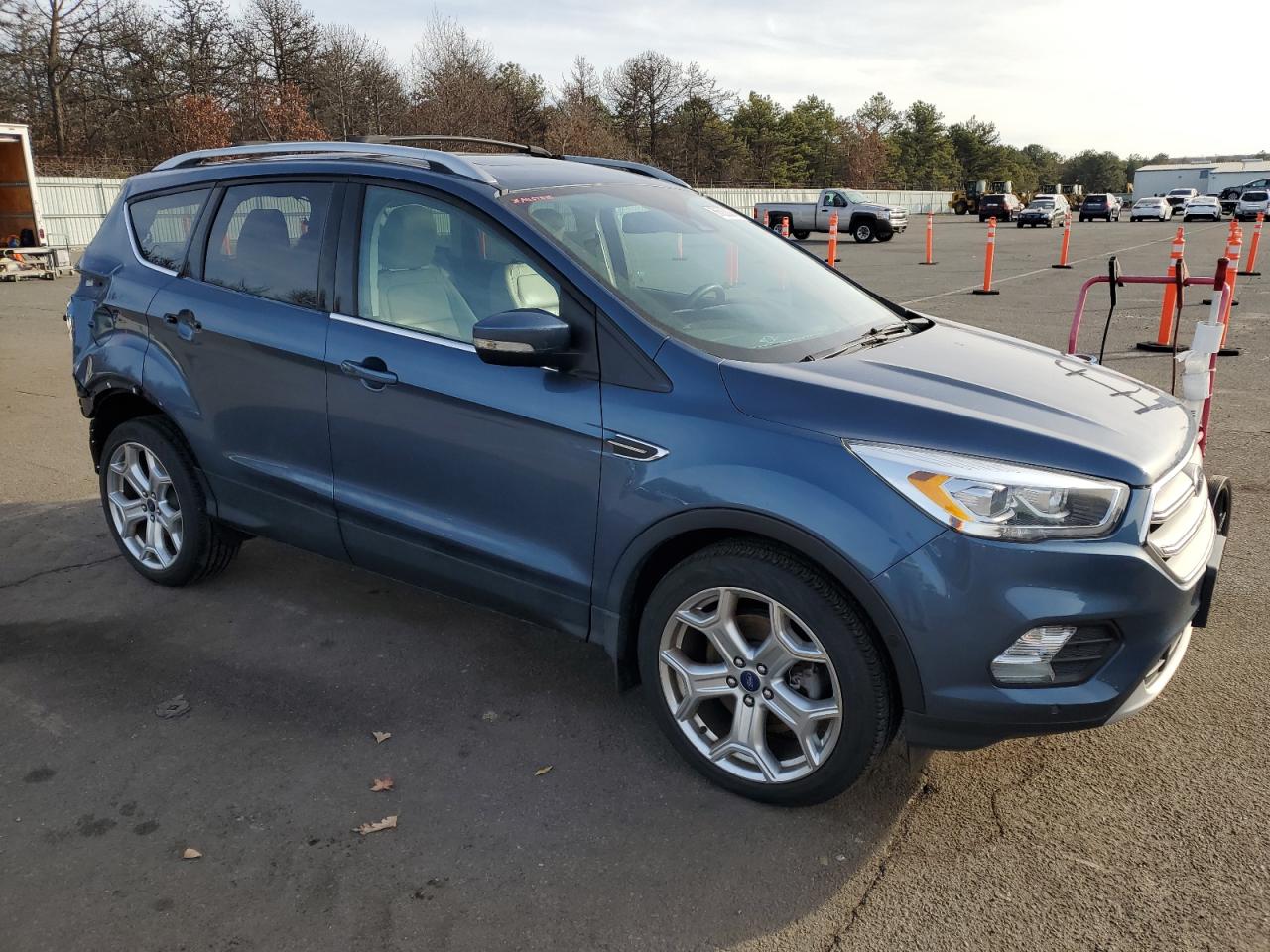 Lot #3045792639 2018 FORD ESCAPE TIT