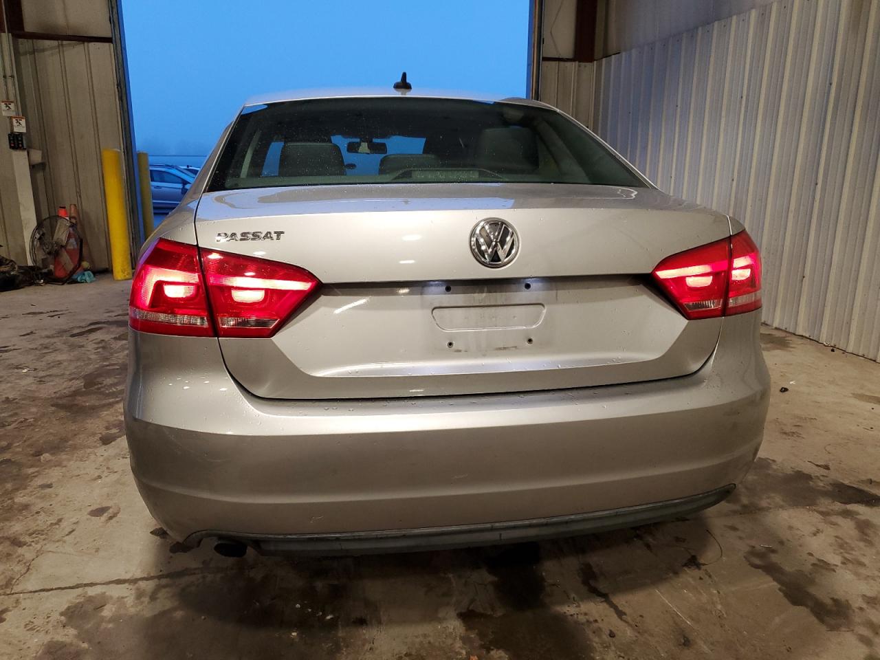 Lot #3033237835 2014 VOLKSWAGEN PASSAT S